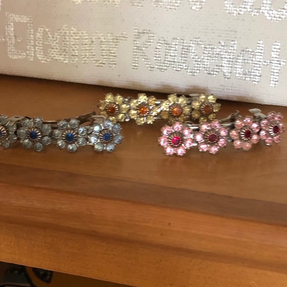 Gorgeous Colored Crystal Floral Barrettes - Picture 6 of 8